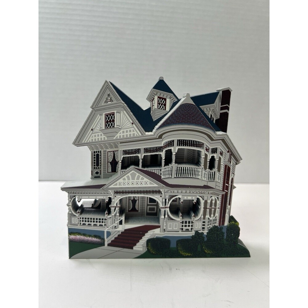 Shelia's Collectibles @1995 Greenman House Cortland NY 3290/4000 Shelf Sitter